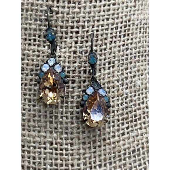 Vintage Sorrelli Crystal Rhinestone Teardrop Dangle Earrings Champagne 1.5" - Picture 1 of 4